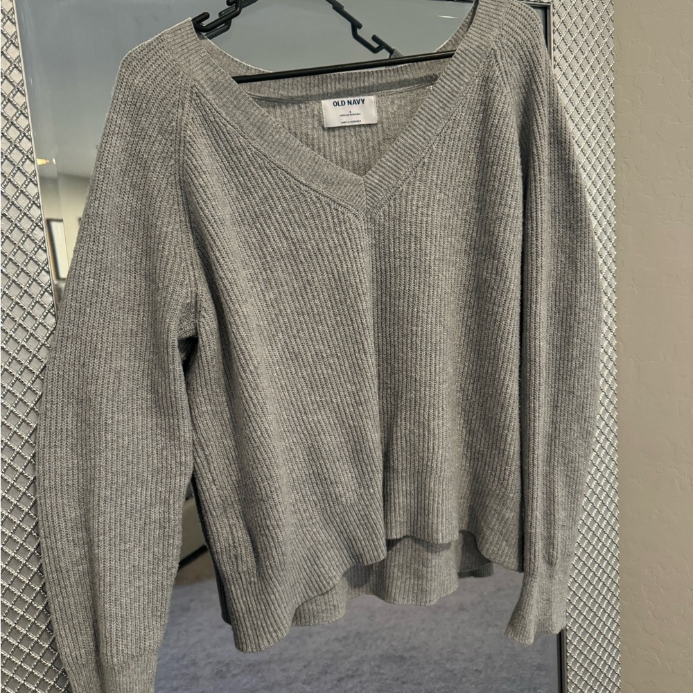 Old Navy Gray Women's Sweater
